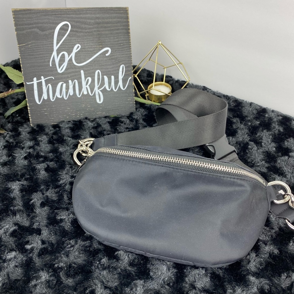 Steve Madden Belt Bag